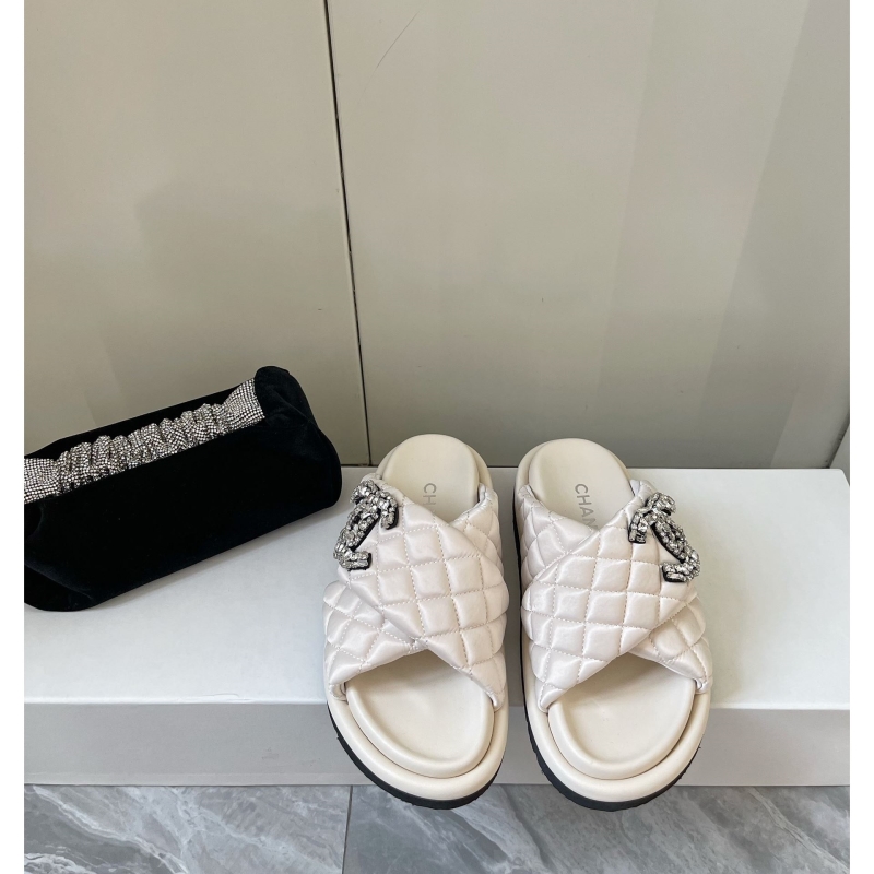 Ch*el slippers